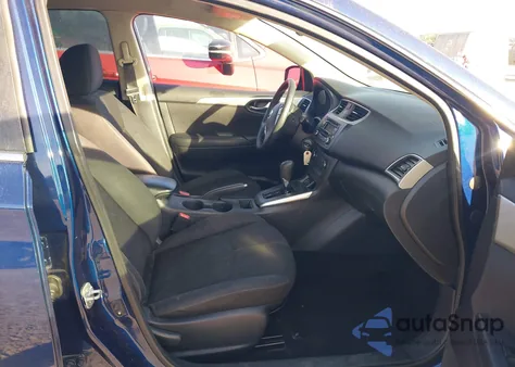 2017 Nissan Sentra S z USA, uszkodzony, nr VIN 3N1AB7AP1HY232484